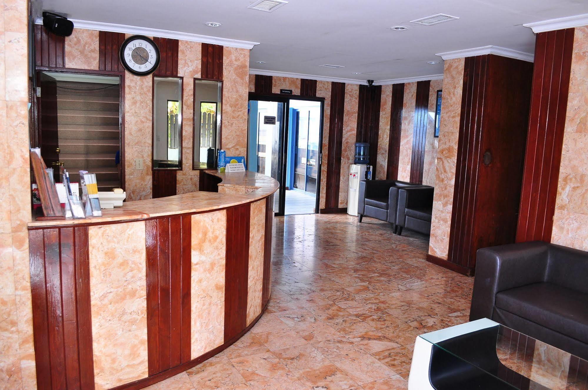 קורור Blue Ocean View Hotel מראה חיצוני תמונה