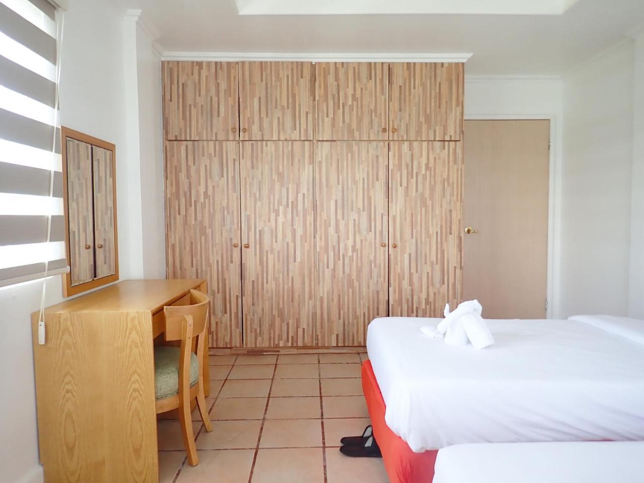 קורור Blue Ocean View Hotel מראה חיצוני תמונה