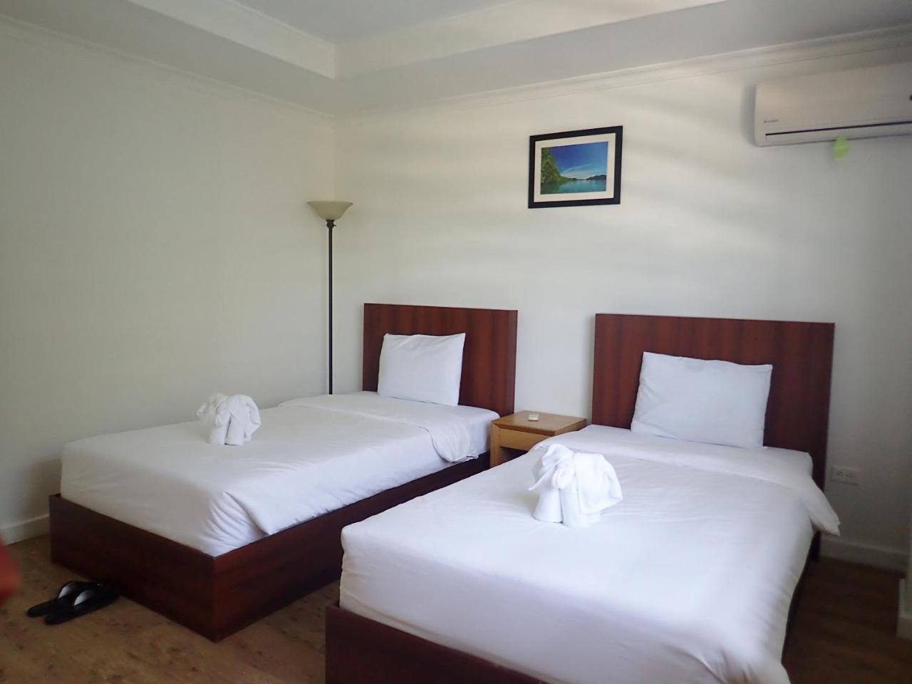 קורור Blue Ocean View Hotel מראה חיצוני תמונה