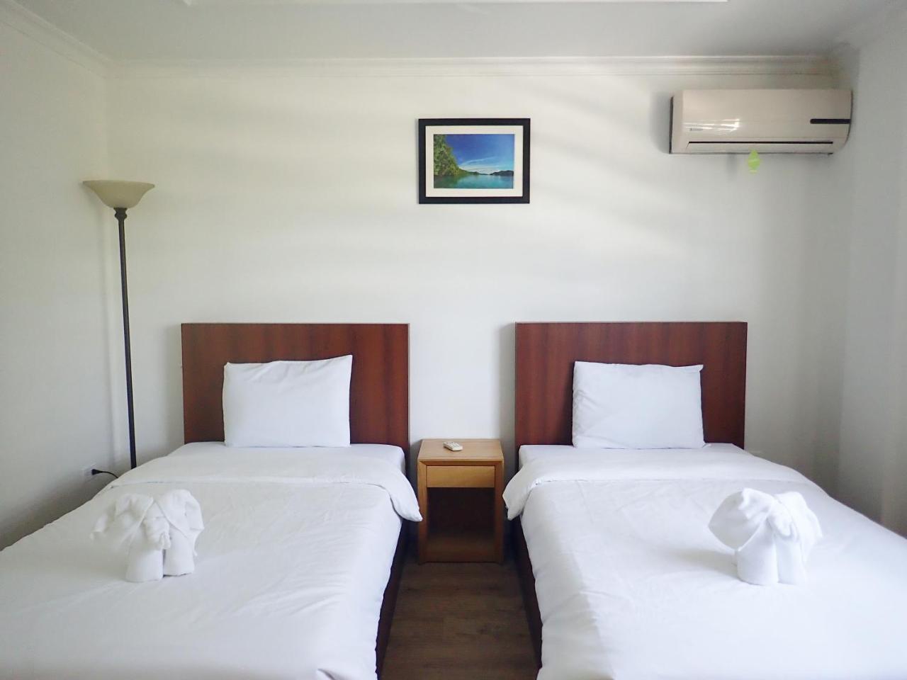 קורור Blue Ocean View Hotel מראה חיצוני תמונה