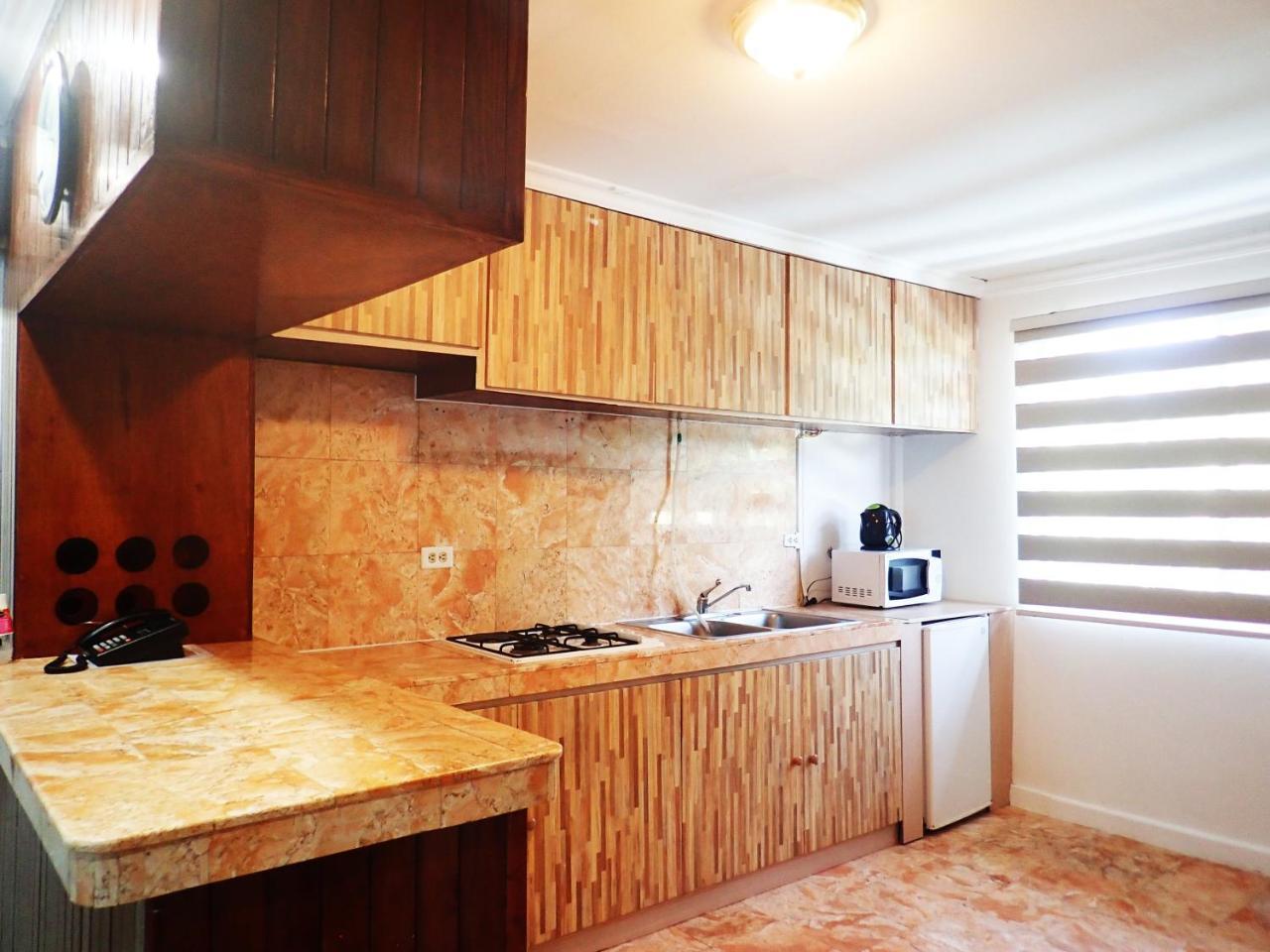 קורור Blue Ocean View Hotel מראה חיצוני תמונה