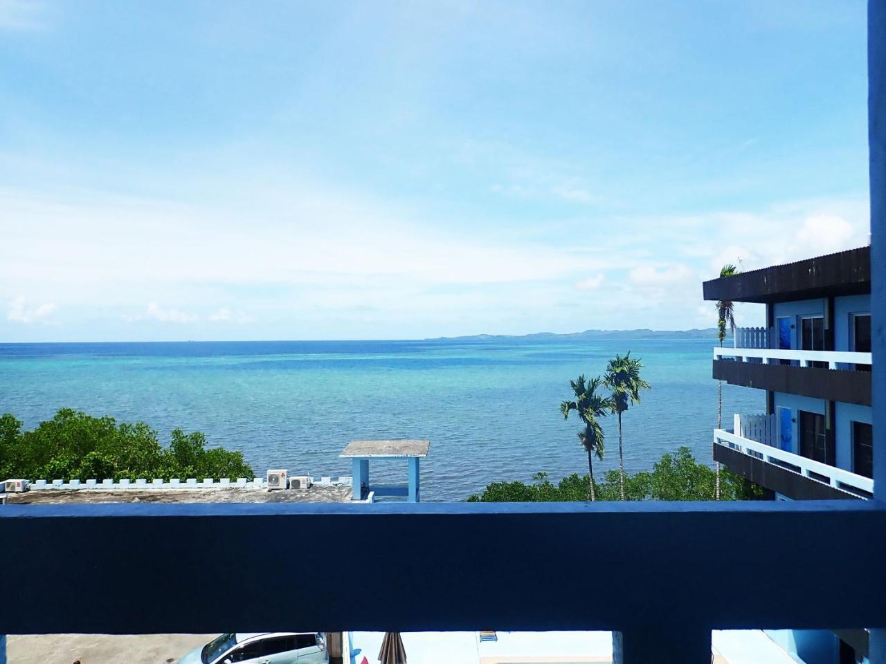 קורור Blue Ocean View Hotel מראה חיצוני תמונה